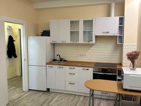 квартира за адресою Михайла Максимовича вул. (Онуфрія Трутенка), 28-Д