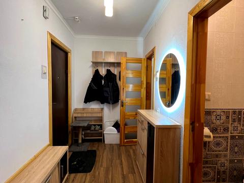 квартира за адресою Ревуцького вул., 42-А