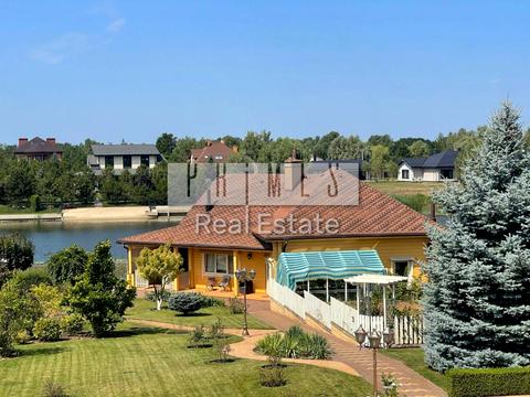 дом по адресу Центральная ул.