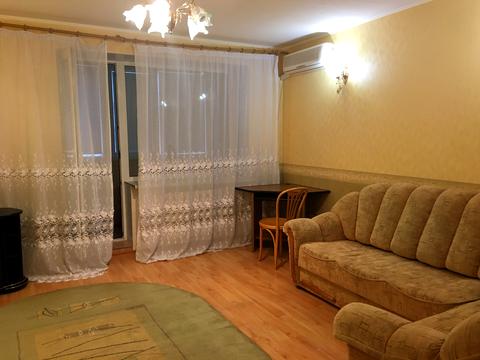 квартира за адресою Композитора Ніщинського вул., 28