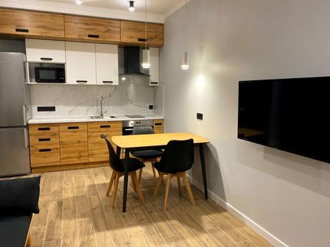 квартира за адресою Зарічна вул., 2к1