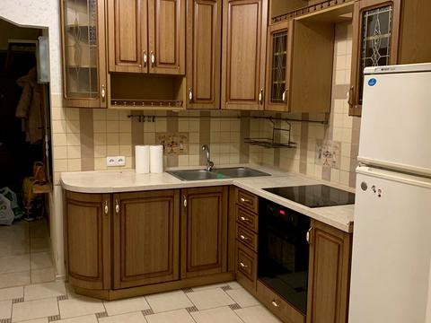 квартира за адресою Квітневий пров., 1-В