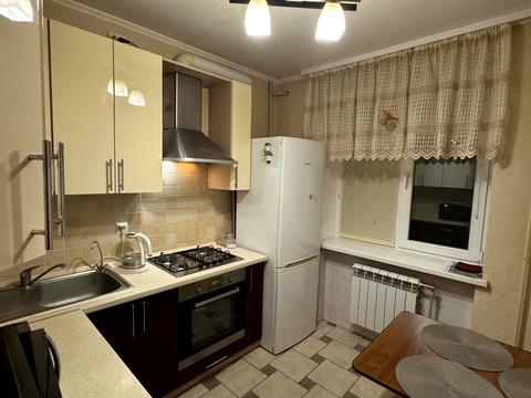 квартира по адресу Феодосийская ул., 4