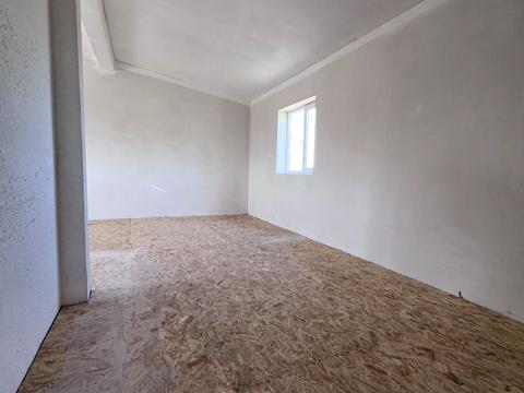 комерційна за адресою Радосинська вул., 124