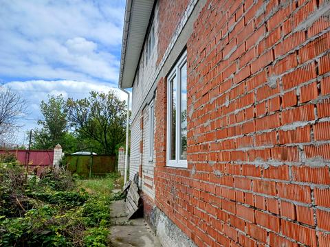 будинок за адресою Центральна, 42