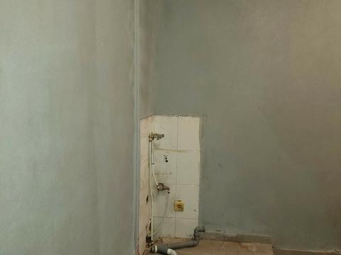 комерційна за адресою Десятинна вул., 7