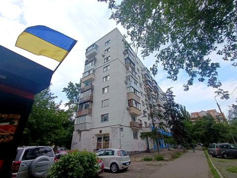 квартира за адресою Русанівський бульв., 3