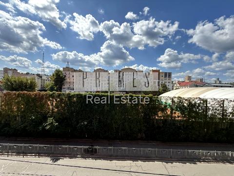 квартира по адресу Межигорская ул., 56