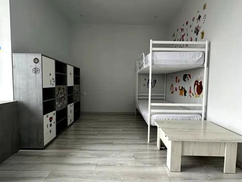 квартира по адресу Бабяка ул., 15а