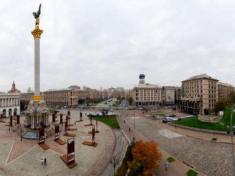 коммерческая по адресу Крещатик ул., 7/11