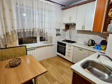 квартира за адресою Йорданська вул. (Лайоша Гавро), 11-А