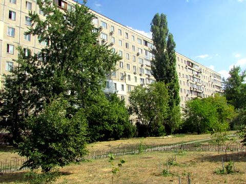 квартира за адресою Дніпровська набережна вул., 9