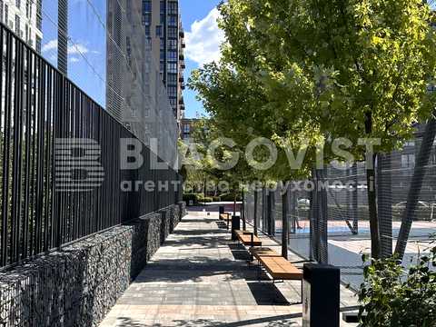 квартира за адресою Салютна вул., 2к18