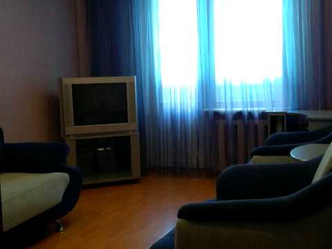квартира за адресою Тополина вул., 18