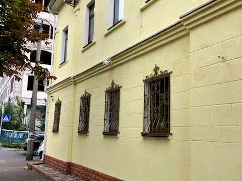 коммерческая по адресу Спасская ул., 24/15