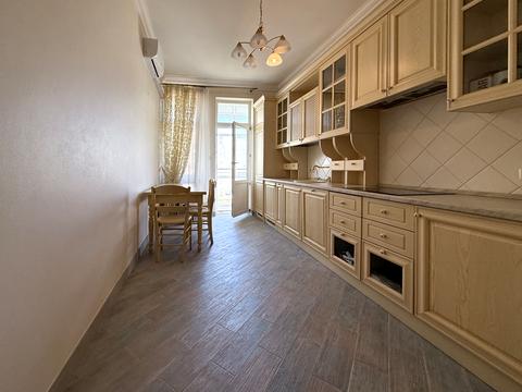 квартира за адресою Панаса Мирного вул., 17