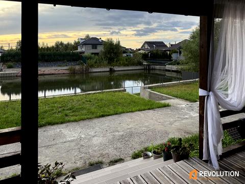 дом по адресу Горіхова, 20