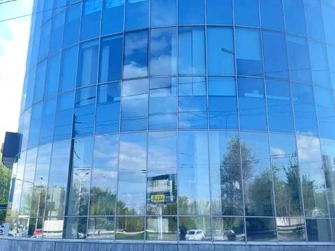 комерційна за адресою Набережна Перемоги вул., 10