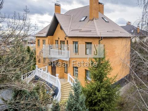 будинок за адресою Ярослава Мудрого вул.