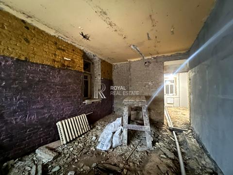 коммерческая по адресу Рейтарська, 18