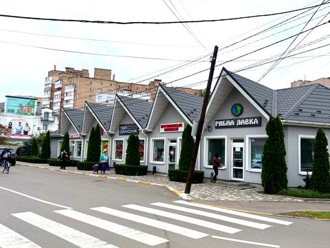 комерційна за адресою Авіаконструктора Антонова вул., 8-А