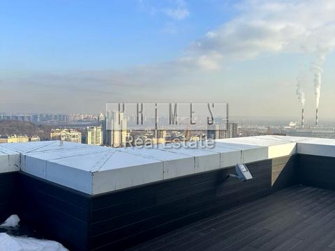 комерційна за адресою Андрія Верхогляда вул. (Михайла Драгомирова), 17