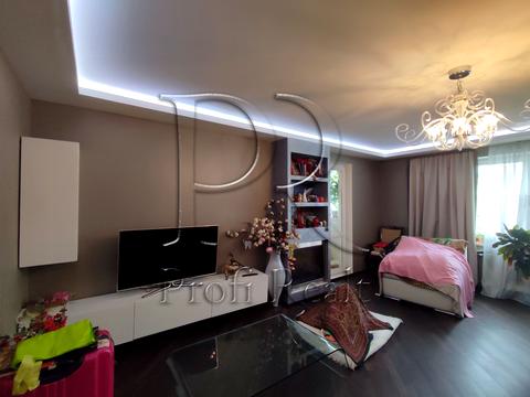 квартира за адресою Дарницький бульв., 8