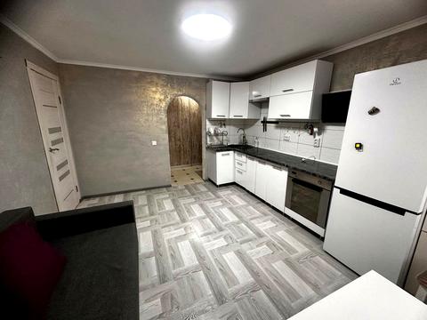 квартира за адресою Парковий проїзд, 30