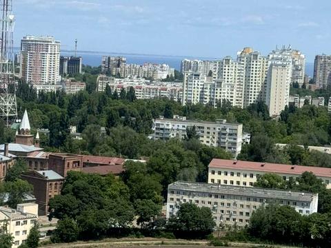 квартира за адресою Краснова вул., 3