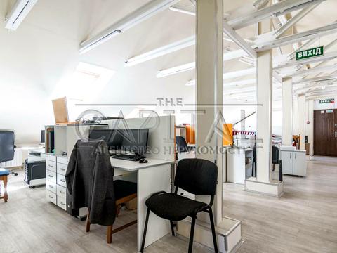 комерційна за адресою Велика Васильківська вул. (Червоноармійська), 74