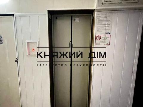 квартира по адресу Леси Украинки бульв., 15-А