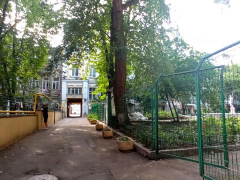 коммерческая по адресу Евгения Чикаленко ул. (Пушкінська), 8-Б