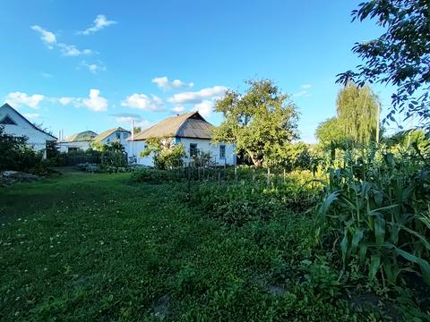 ділянка за адресою Київська вул., 1