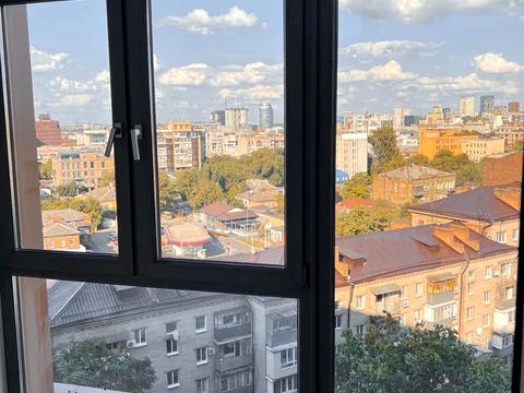 квартира за адресою Кучеревського бульв., 1