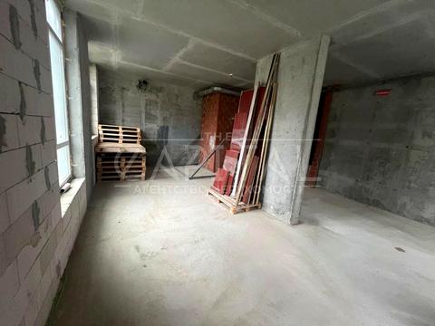 коммерческая по адресу Академика Глушкова просп., 42