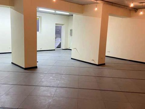 комерційна за адресою Залізнична вул., 49
