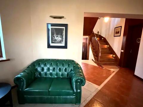 будинок за адресою Кленова