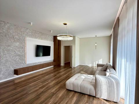 будинок за адресою Дачна