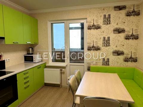 квартира за адресою Михайла Донця вул., 2-Б