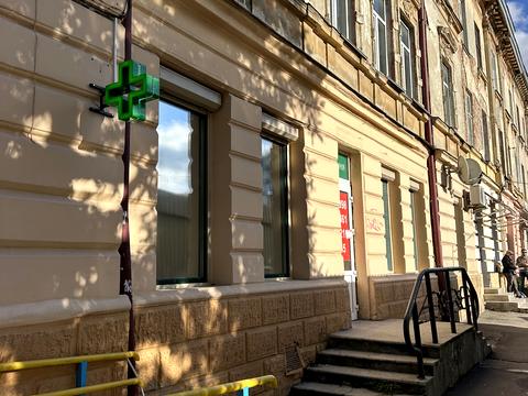 комерційна за адресою Юрія Федьковича вул., 21