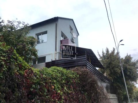 будинок за адресою Старонаводницька вул., 3