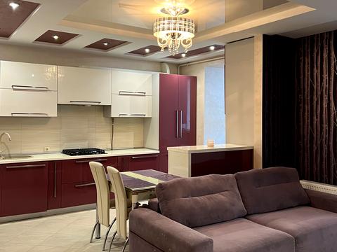 квартира за адресою Зоряна вул., 18
