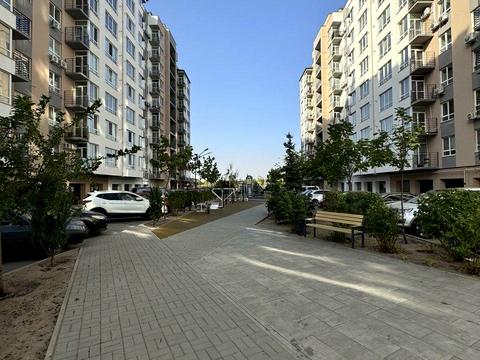 квартира за адресою Співдружності вул., 6