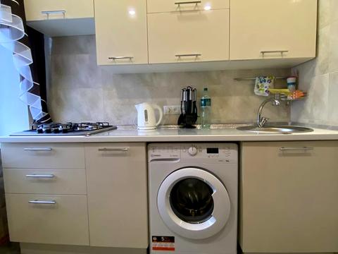 квартира за адресою Богдана Хмельницького просп. (Героїв Сталінграда), 6