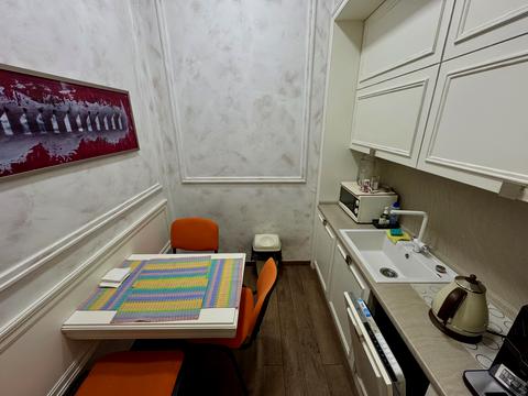 коммерческая по адресу Евгения Чикаленко ул. (Пушкінська), 11