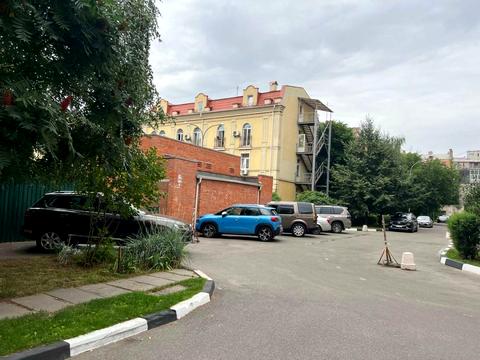 комерційна за адресою Щекавицька вул., 30/39