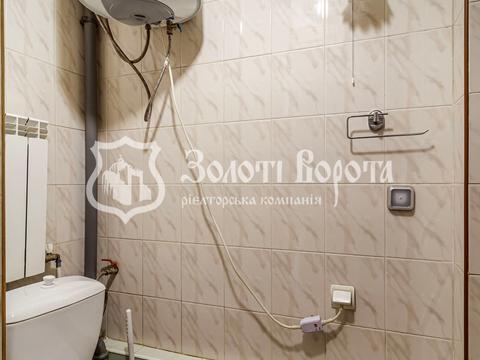 дом по адресу Геологів вул., 213