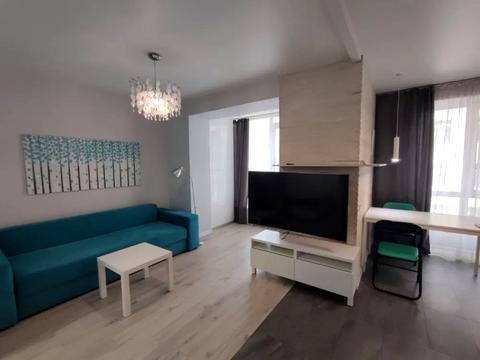 квартира за адресою Левка Лук'яненка вул. (Василя Жуковського), 16, 18, 20, 24