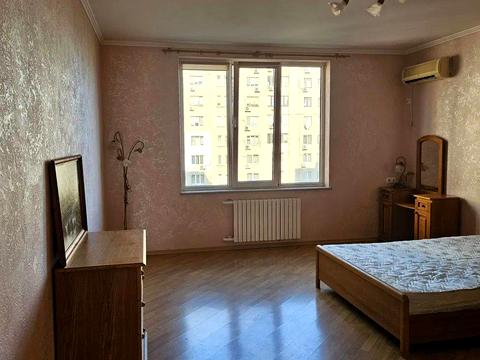 квартира за адресою Тополина вул., 14/1