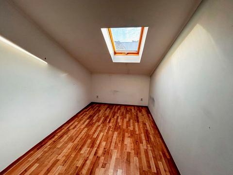квартира за адресою Академіка Романа Кучера вул., 15